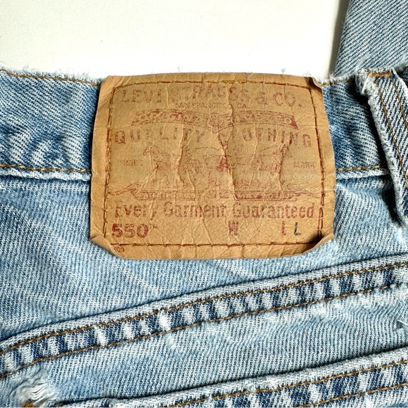 Levi’s 550 90s Vintage Women’s Jeans Relaxed Fit Tapered Leg 27 - Picture 10 of 16